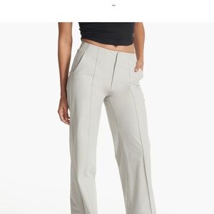 Vuori women's meta pant